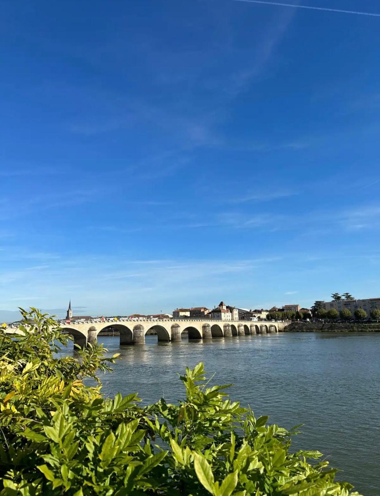 Les Rives De Saone - Balneotherapie Макон Экстерьер фото